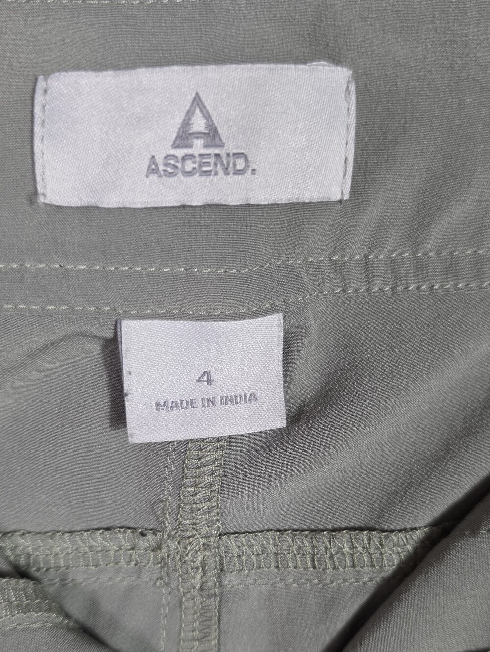 Ascend Women's Sage Green Hiking Pants Size 4 Stretch Adjustable Hem - Picture 4 of 10